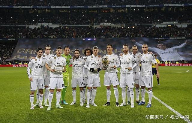 萨拉赫告别迪亚斯：很荣幸能参与你的成功故事，祝你一切顺利（萨拉赫送别迪亚斯：有幸见证你的荣耀，祝你前程似锦）