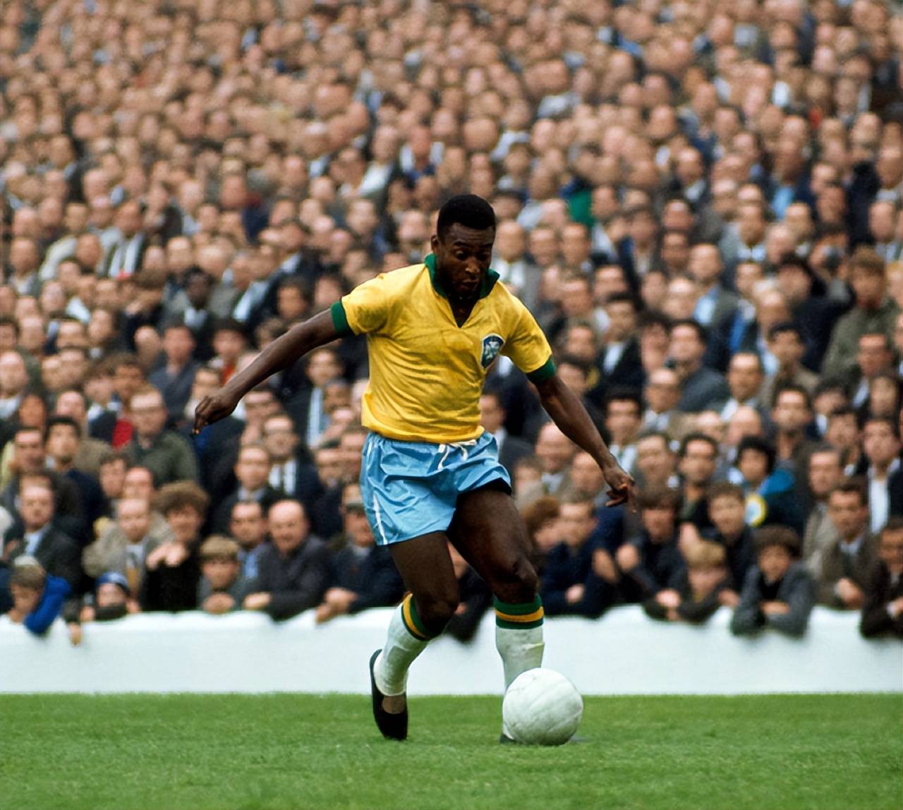 凯莱赫：萨拉赫训练中的进球摧毁我的信心，他是最努力的球员（凯莱赫：萨拉赫训练场上的进球曾让我信心受挫，他是最刻苦的球员）