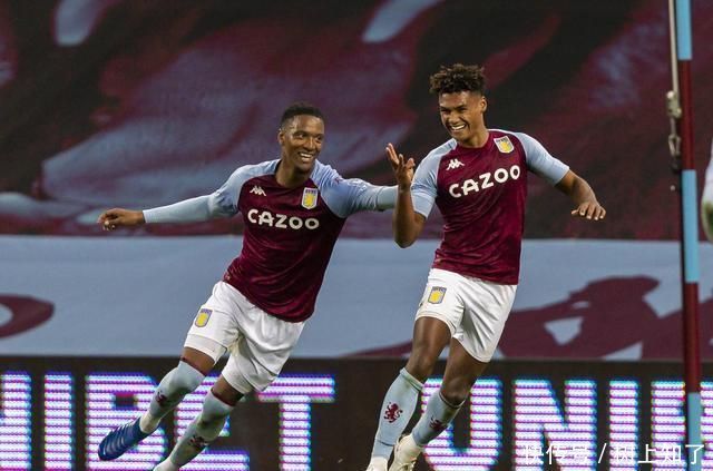 杜兰特连续得分，锁定胜局（杜兰特连砍得分，终结悬念）