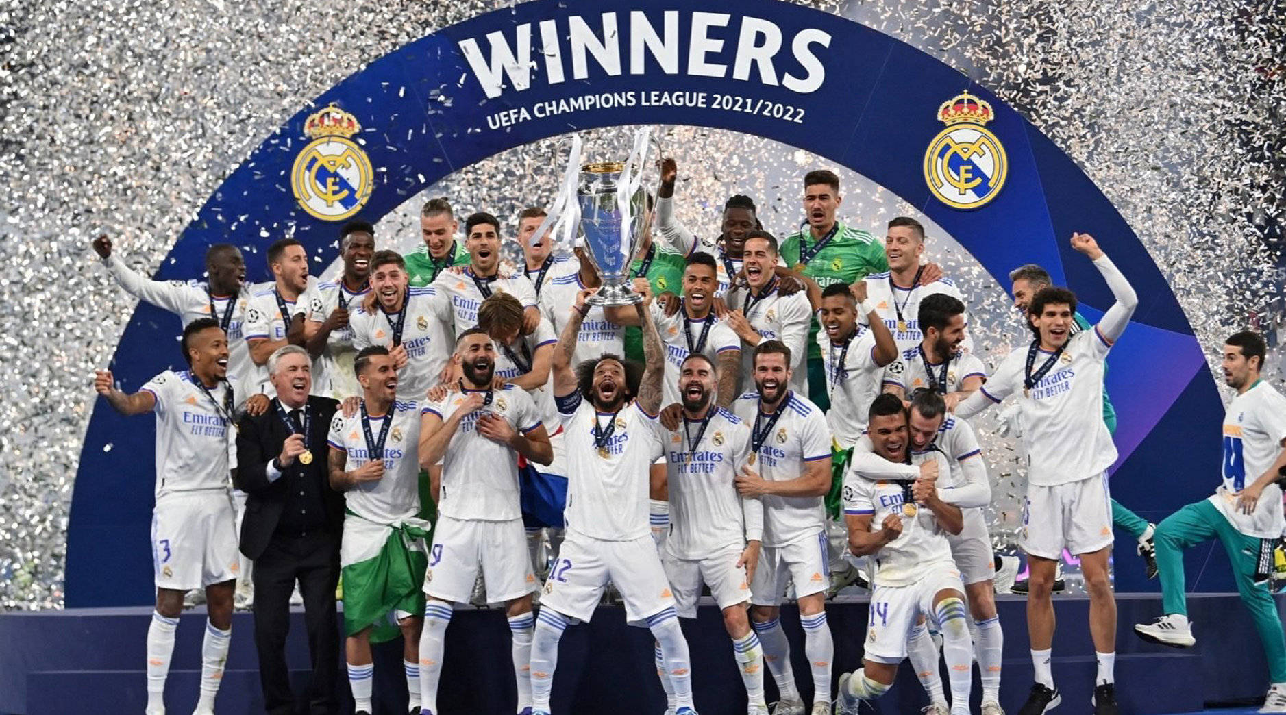 图赫尔：会找阿诺德聊聊，不过夸安萨目前竞争右后卫稍微领先（图赫尔：将与阿诺德沟通，右后卫之争夸安萨暂占上风）