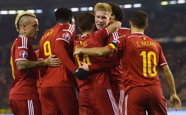 阿森纳1-2遭绝杀+利物浦3-3被绝平，曼城3-0，英超最新积分榜出炉（阿森纳1-2补时遭绝杀，利物浦3-3被追平；曼城3-0告捷，英超积分榜更新）