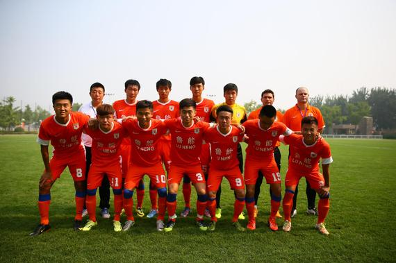 意媒：国米将贝尔纳韦视为未来中场引援人选，已派球探考察（意媒称国米将贝尔纳韦列为未来中场引援目标，球探已考察）