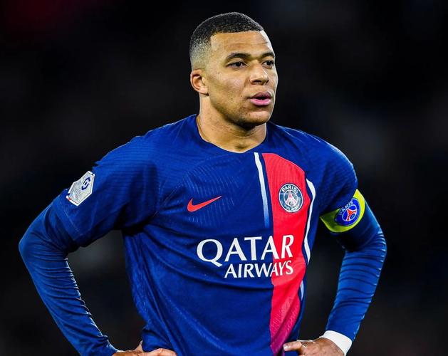 U18国足11月集训名单：魏祥鑫入选，海外球员谢初筠在列（U18国足11月集训大名单出炉：魏祥鑫入围，海外球员谢初筠上榜）